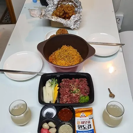 Hongdae&Sinchon 10Min Cozy House With 2 Bedrooms Seoul Exterior photo